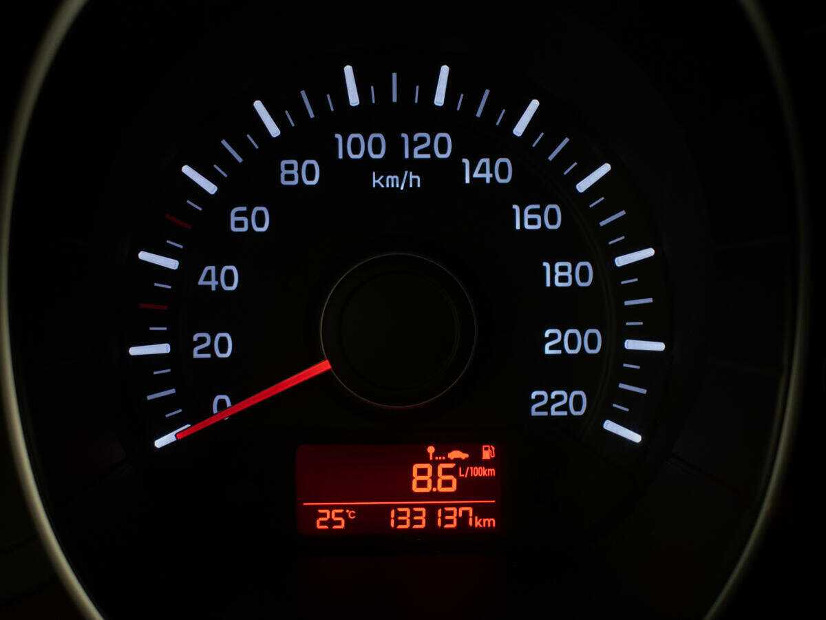 Купить Kia Rio, 2015, 133 135 км, фото №9