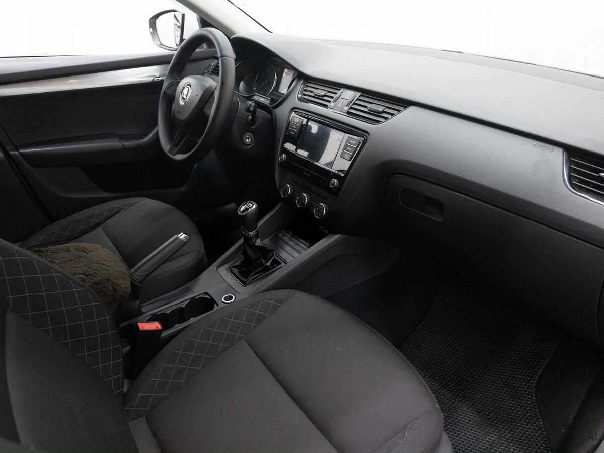 Купить Skoda Octavia, 2018, 202 000 км, фото №12