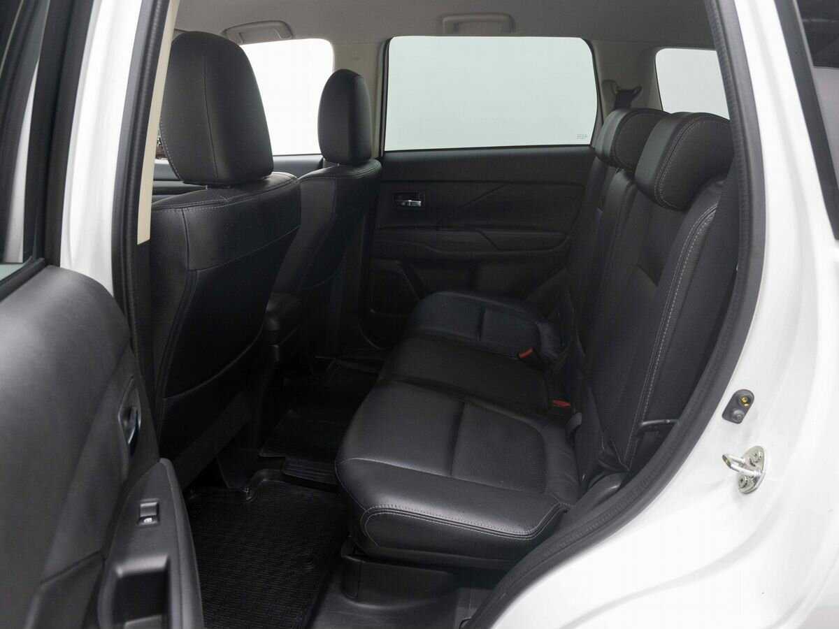 Купить Mitsubishi Outlander, 2016, 176 533 км, фото №11