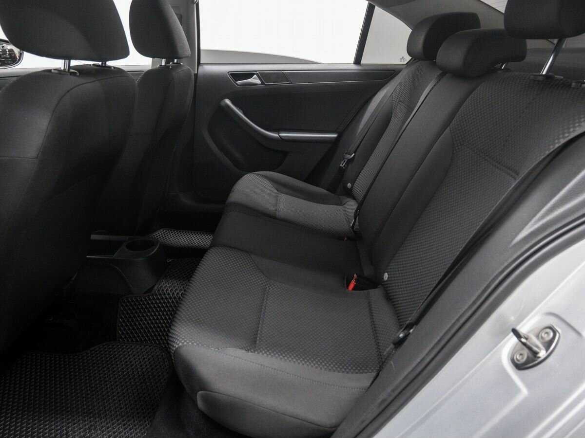 Купить Volkswagen Jetta, 2013, 229 226 км, фото №12