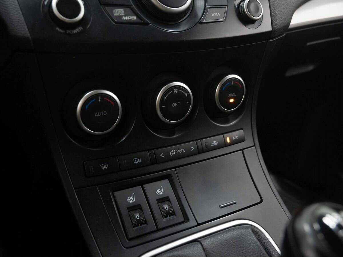 Купить Mazda 3, 2012, 251 700 км, фото №22