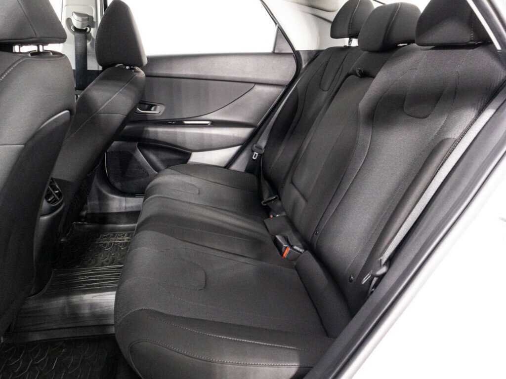 Купить Hyundai Elantra, 2021, 44 775 км, фото №10