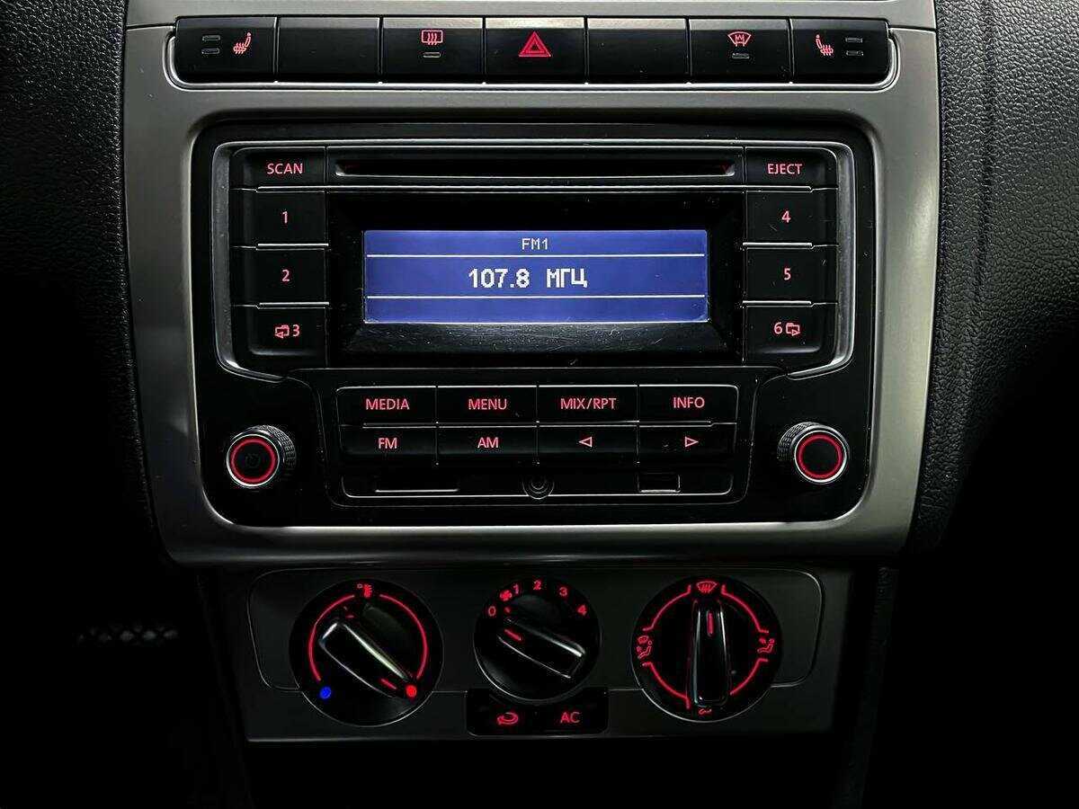 Купить Volkswagen Polo, 2013, 182 163 км, фото №15