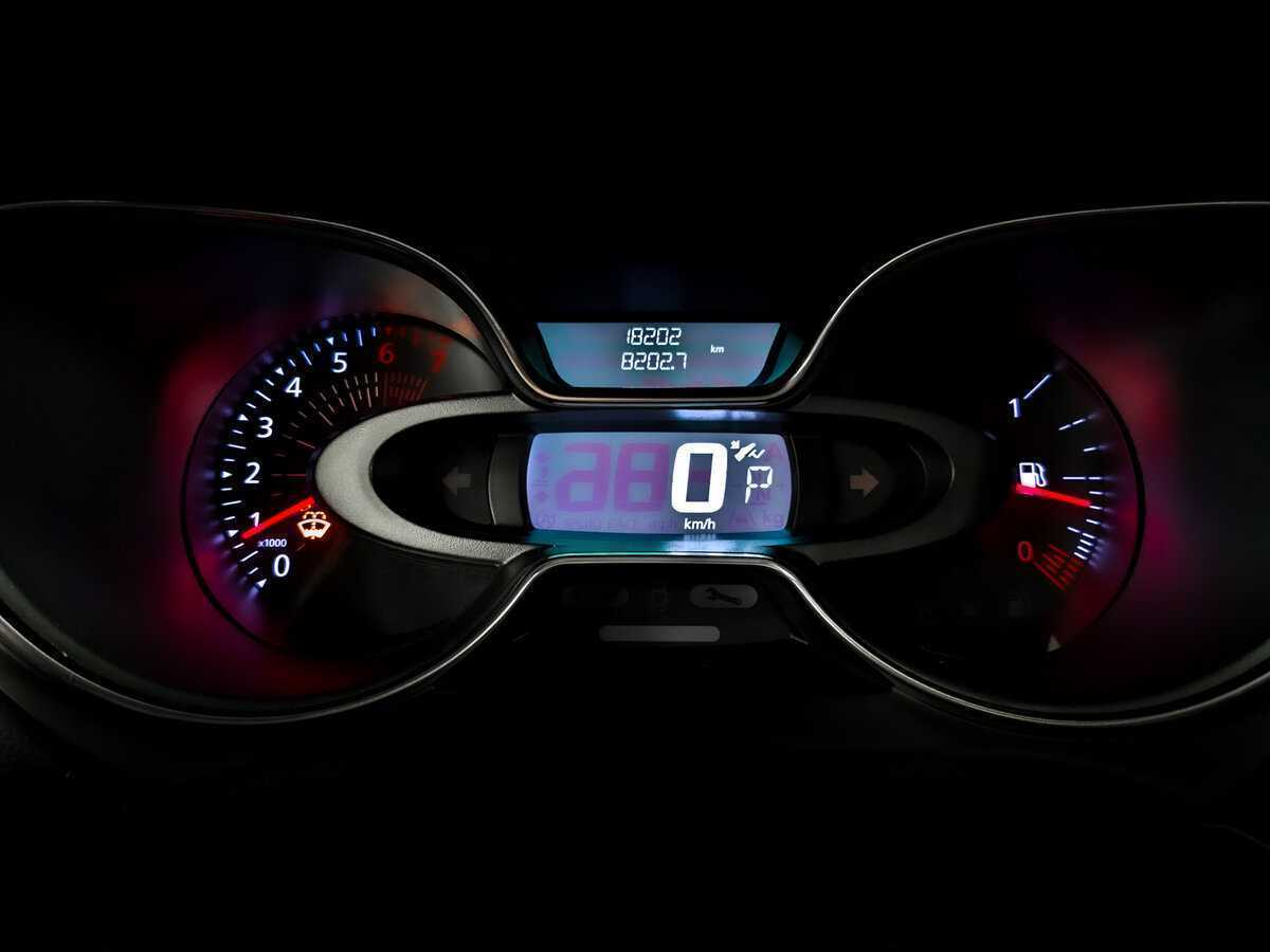 Купить Renault Kaptur, 2021, 18 199 км, фото №13