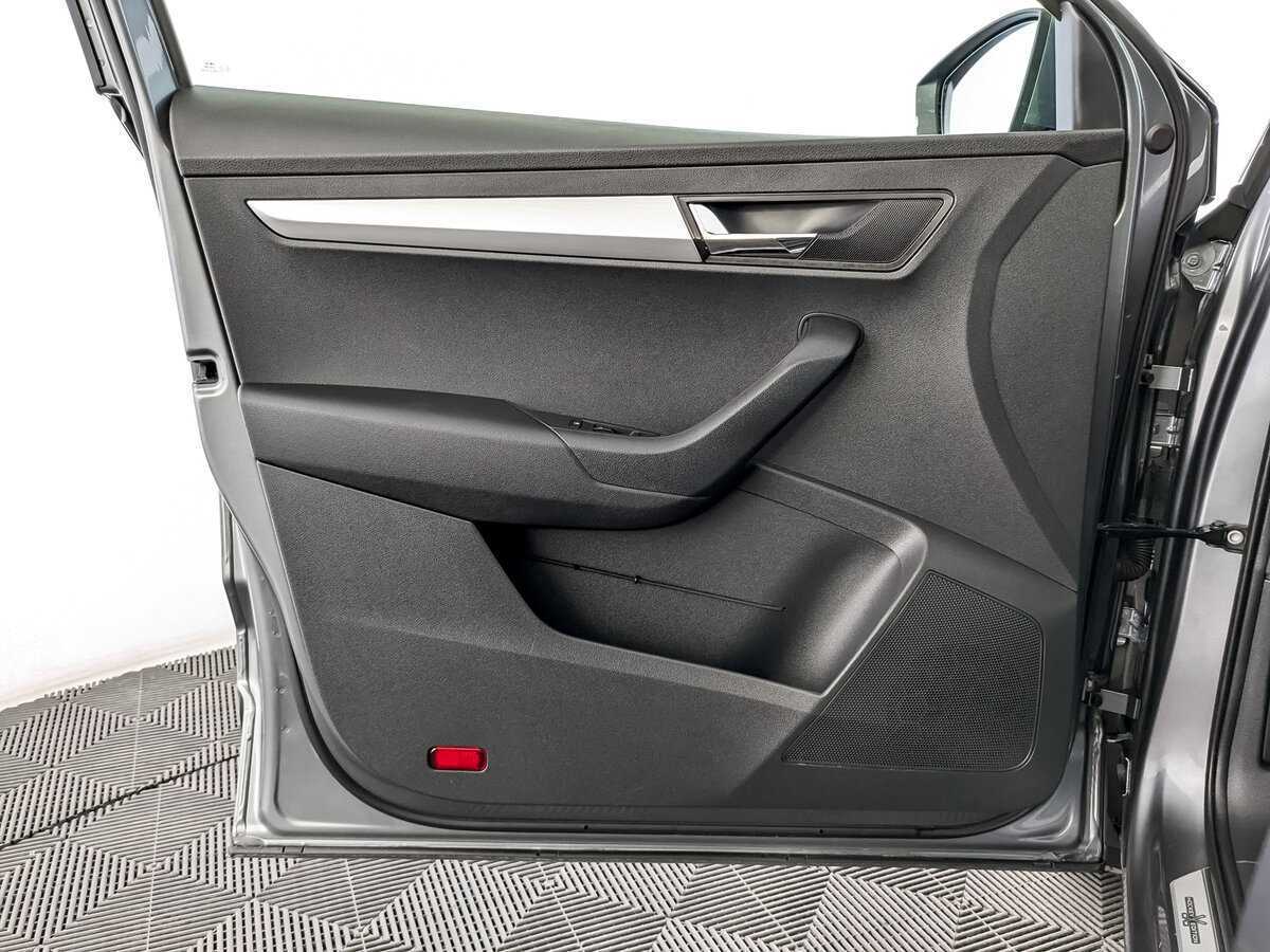 Купить Skoda Karoq, 2021, 72 481 км, фото №19