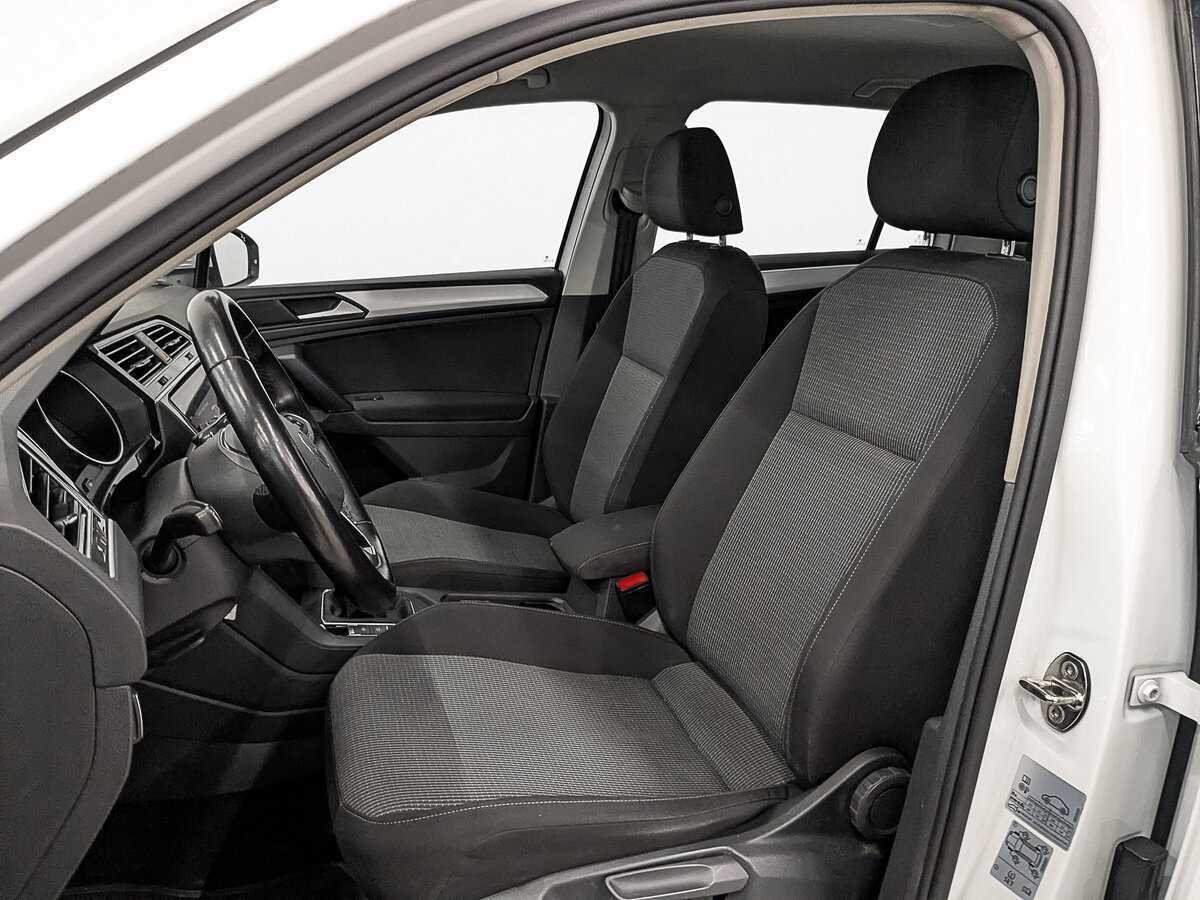 Купить Volkswagen Tiguan, 2021, 133 209 км, фото №18