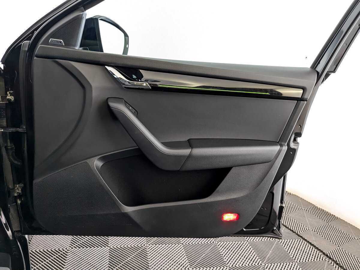 Купить Skoda Octavia, 2019, 129 242 км, фото №24