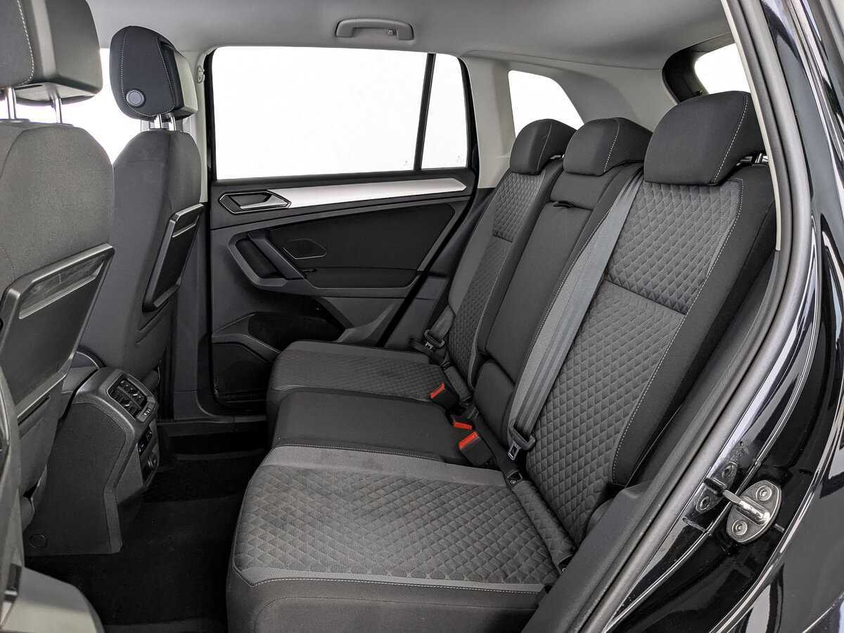 Купить Volkswagen Tiguan, 2018, 67 079 км, фото №16