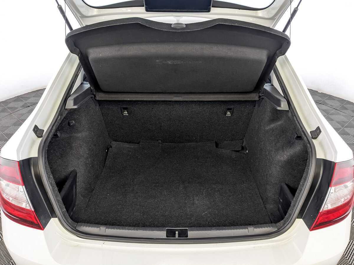 Купить Skoda Rapid, 2017, 172 434 км, фото №10