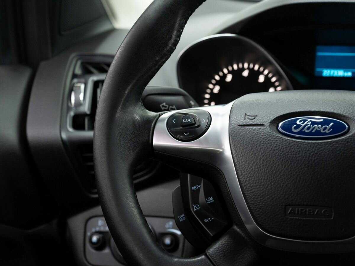 Купить Ford Kuga, 2014, 227 100 км, фото №16