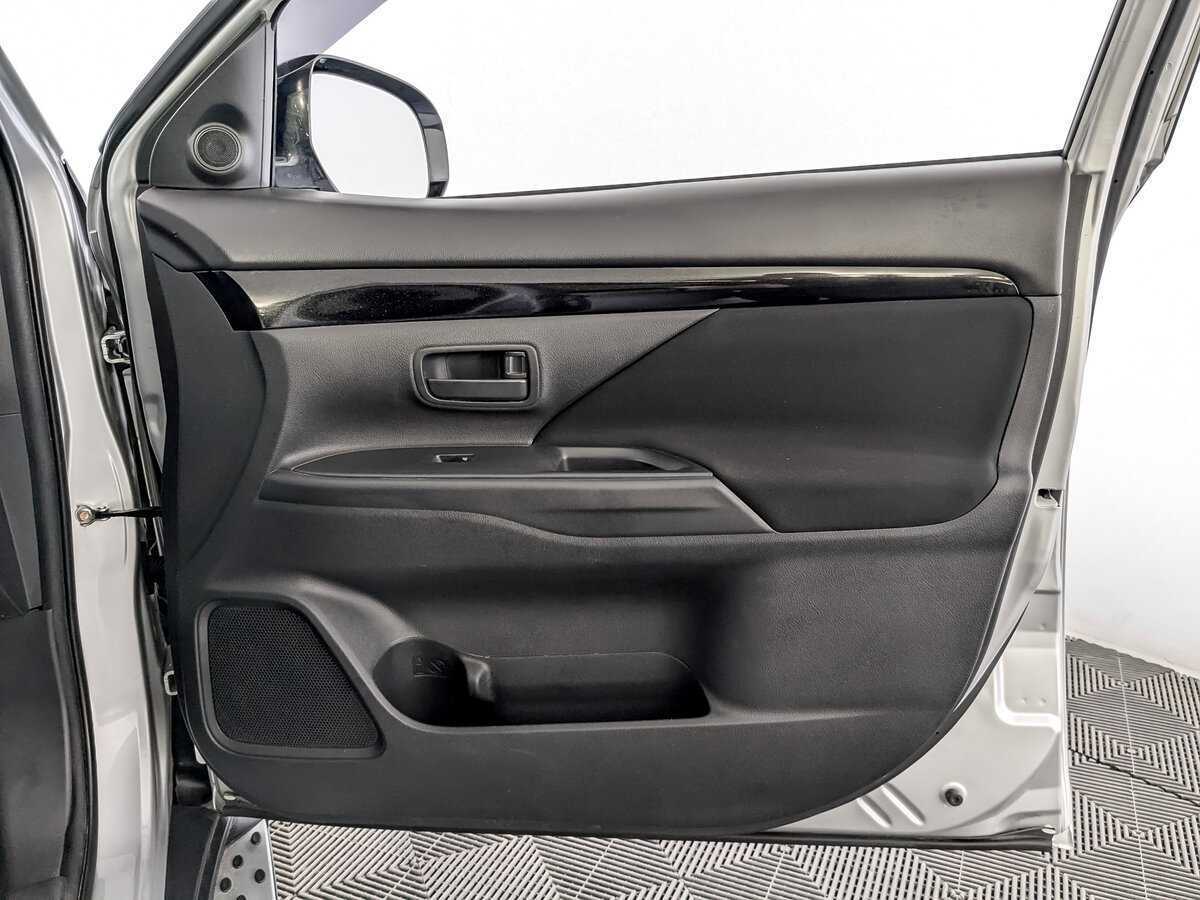 Купить Mitsubishi Outlander, 2019, 87 534 км, фото №24