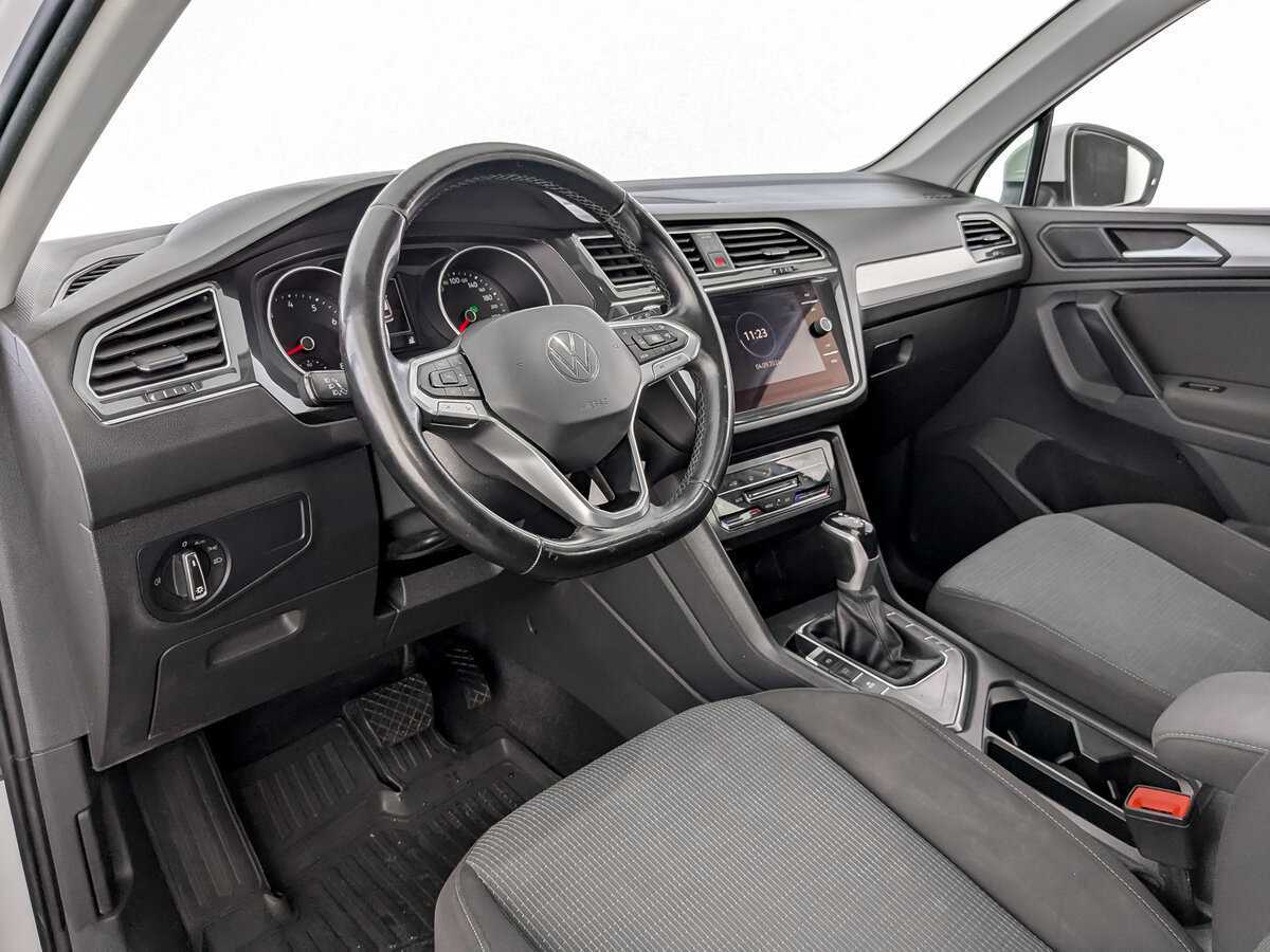 Купить Volkswagen Tiguan, 2021, 159 893 км, фото №16
