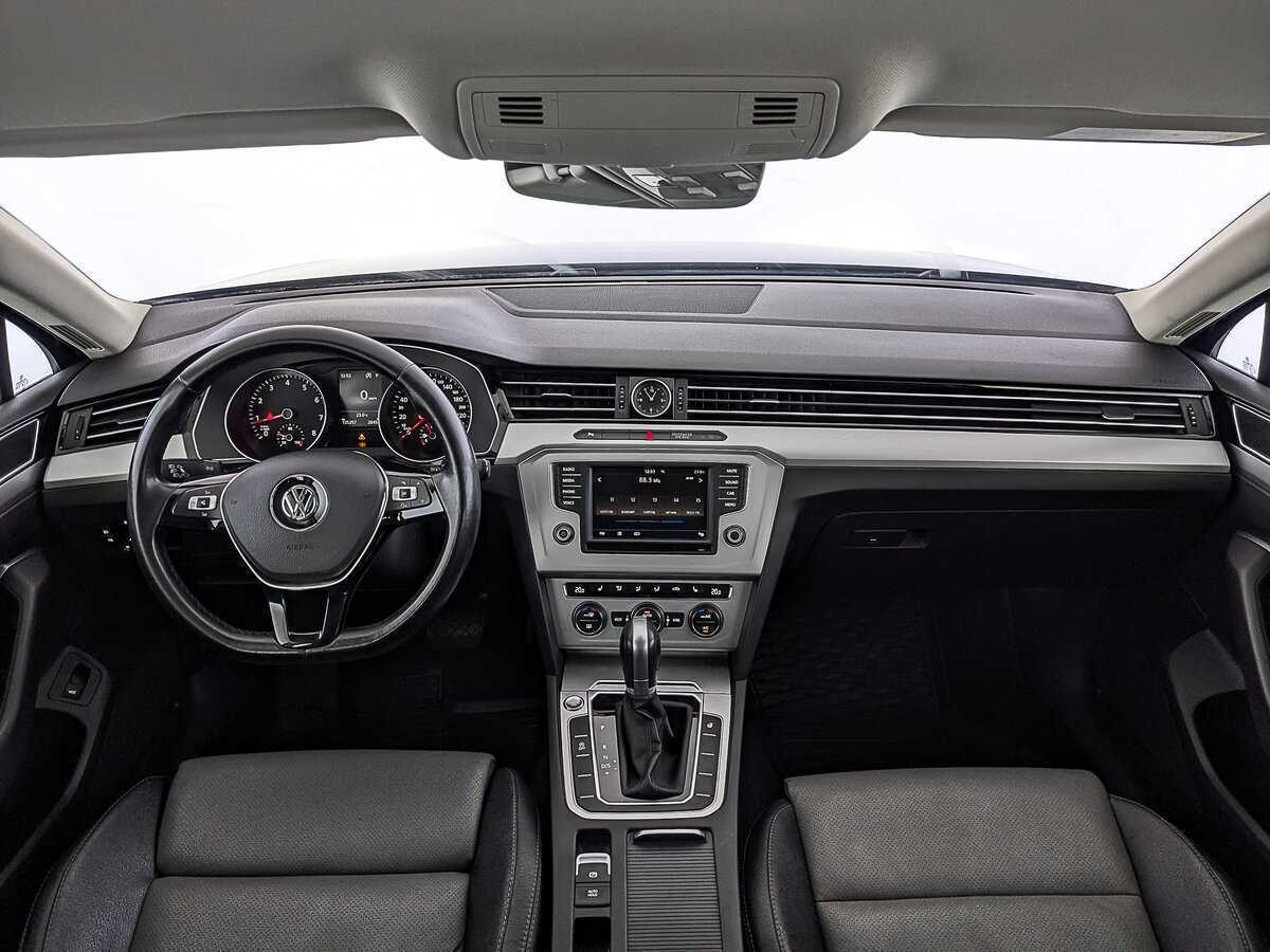 Купить Volkswagen Passat, 2016, 135 253 км, фото №14