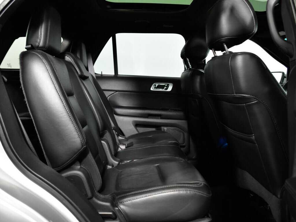 Купить Ford Explorer, 2014, 231 436 км, фото №10