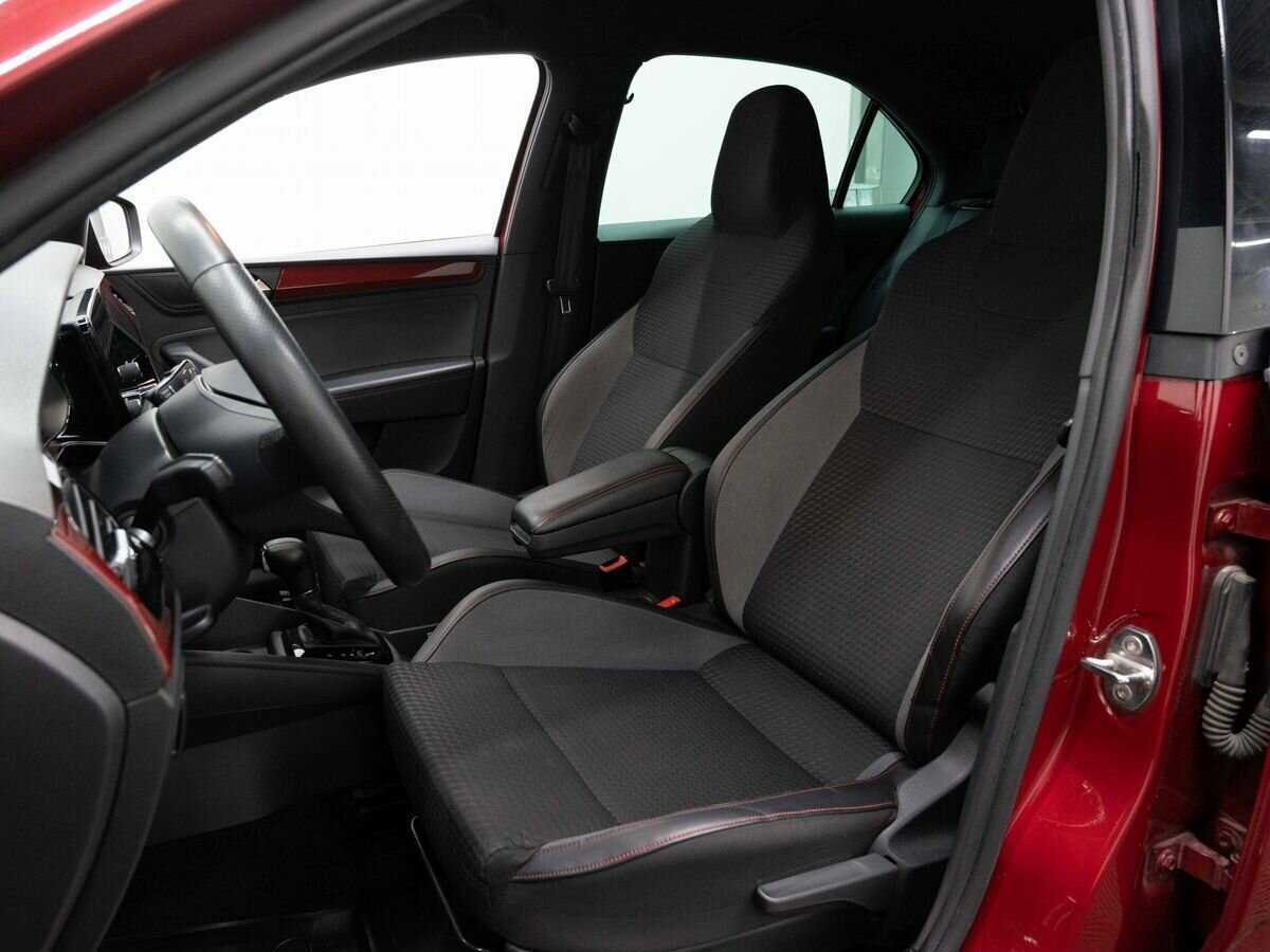 Купить Volkswagen Polo, 2021, 166 966 км, фото №9