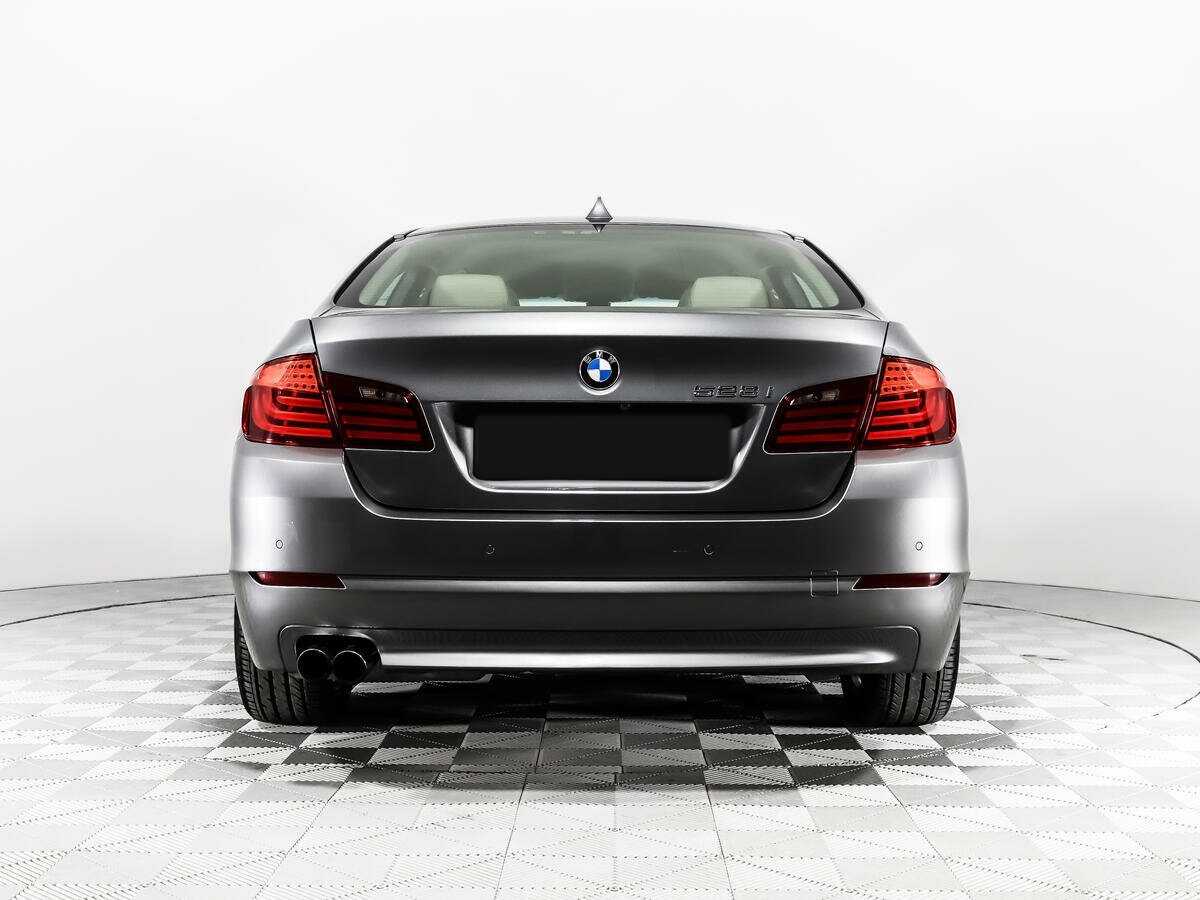 Купить BMW 5 серии 528i xDrive, 2012, 132 915 км, фото №5