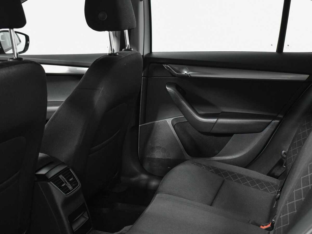 Купить Skoda Octavia, 2019, 54 182 км, фото №11