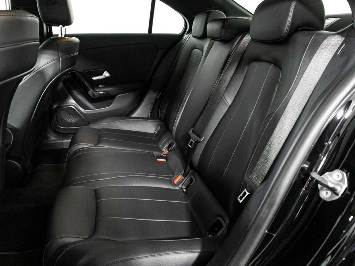 Купить Mercedes-Benz A-Класс 200, 2019, 93 695 км, фото №10