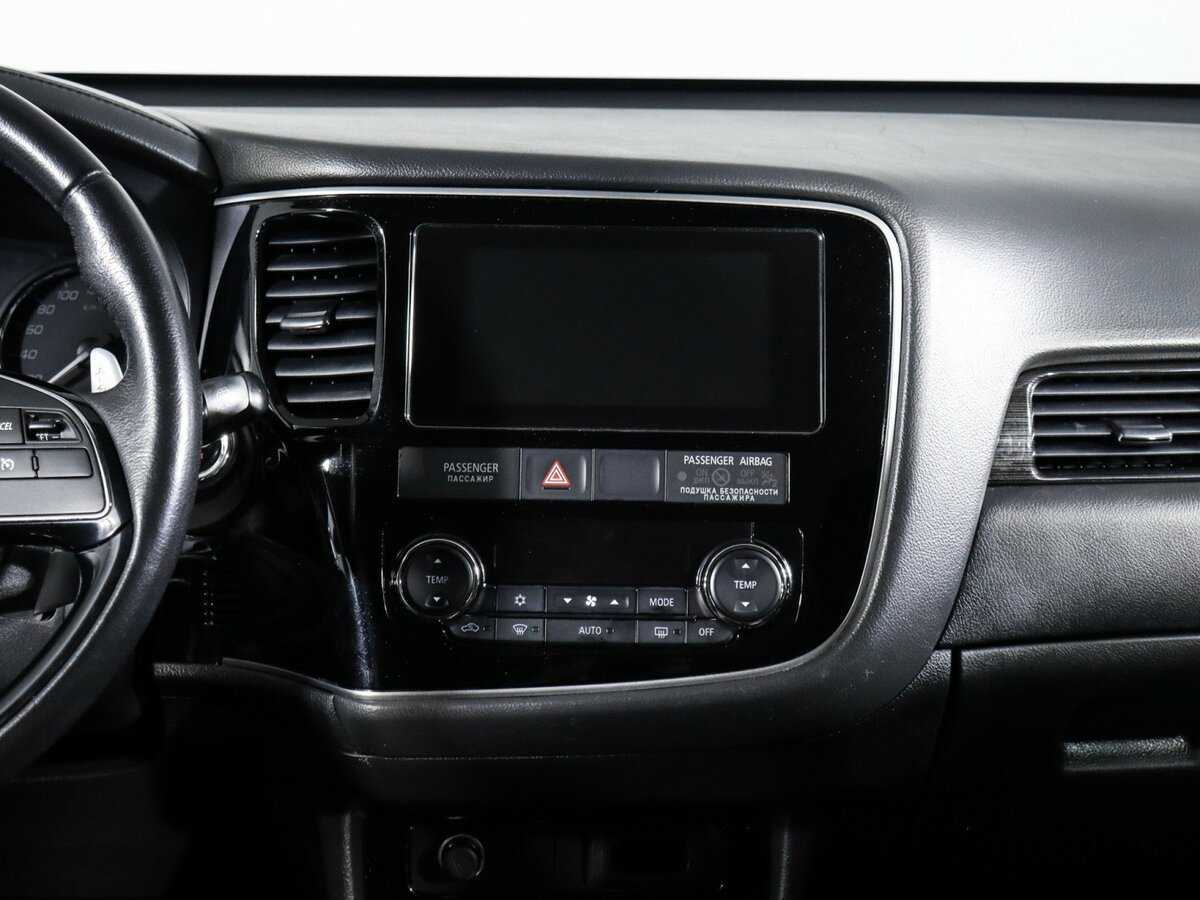 Купить Mitsubishi Outlander, 2018, 103 943 км, фото №10
