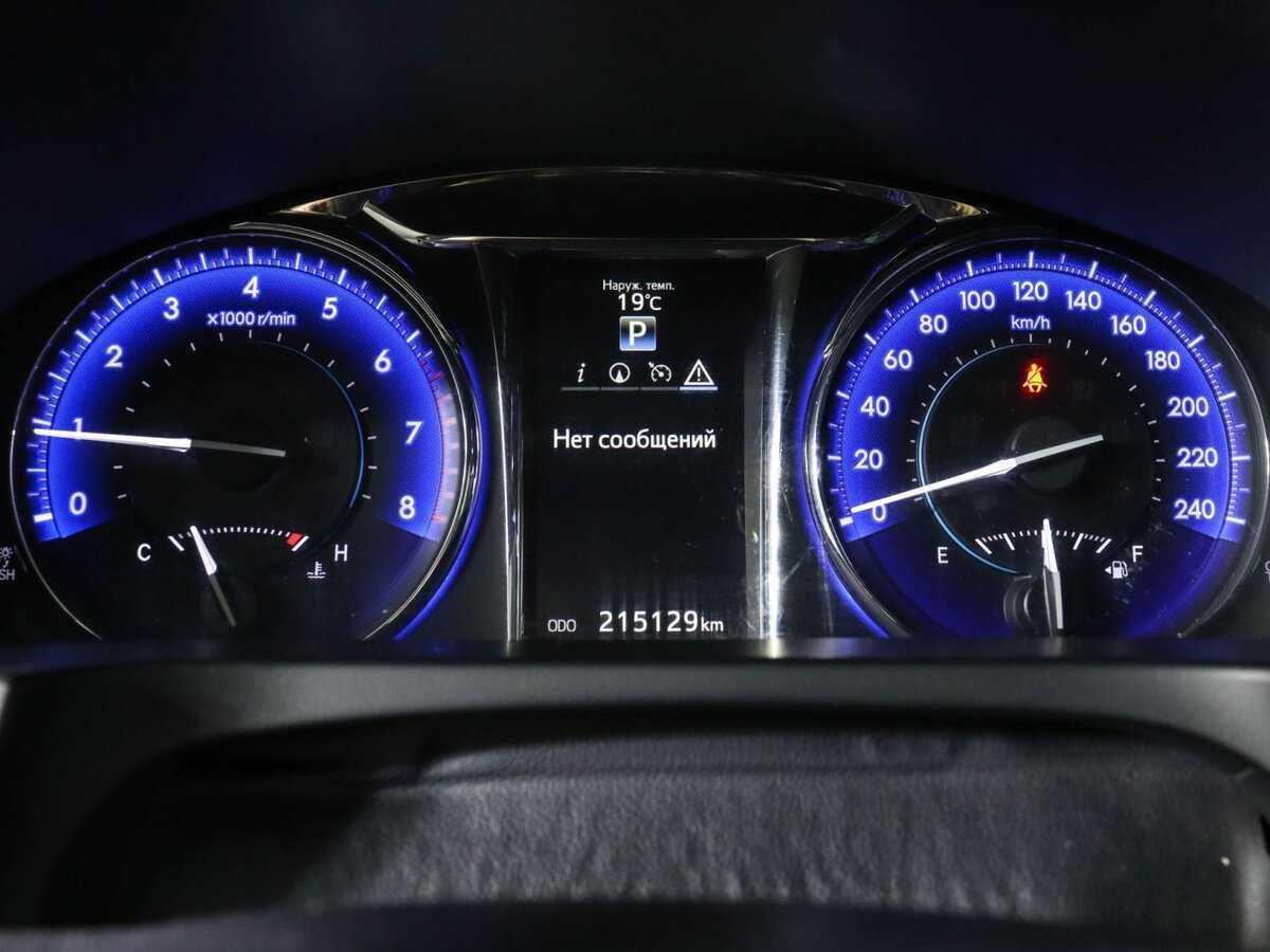 Купить Toyota Camry, 2015, 215 127 км, фото №9