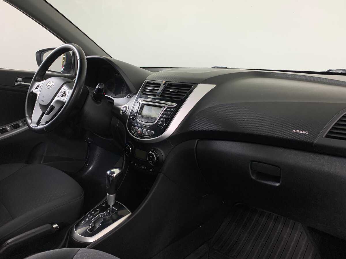 Купить Hyundai Solaris, 2012, 124 000 км, фото №14