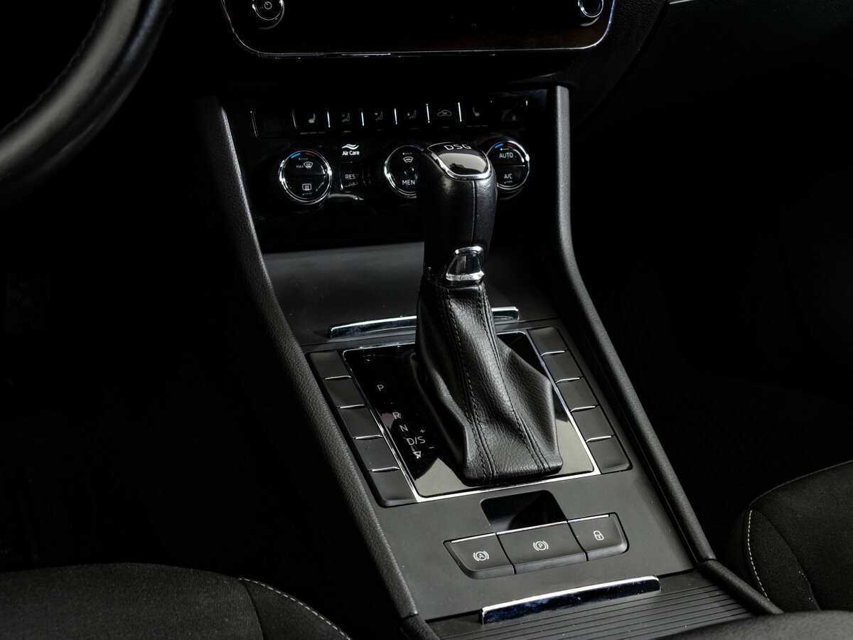 Купить Skoda Superb, 2018, 160 750 км, фото №12