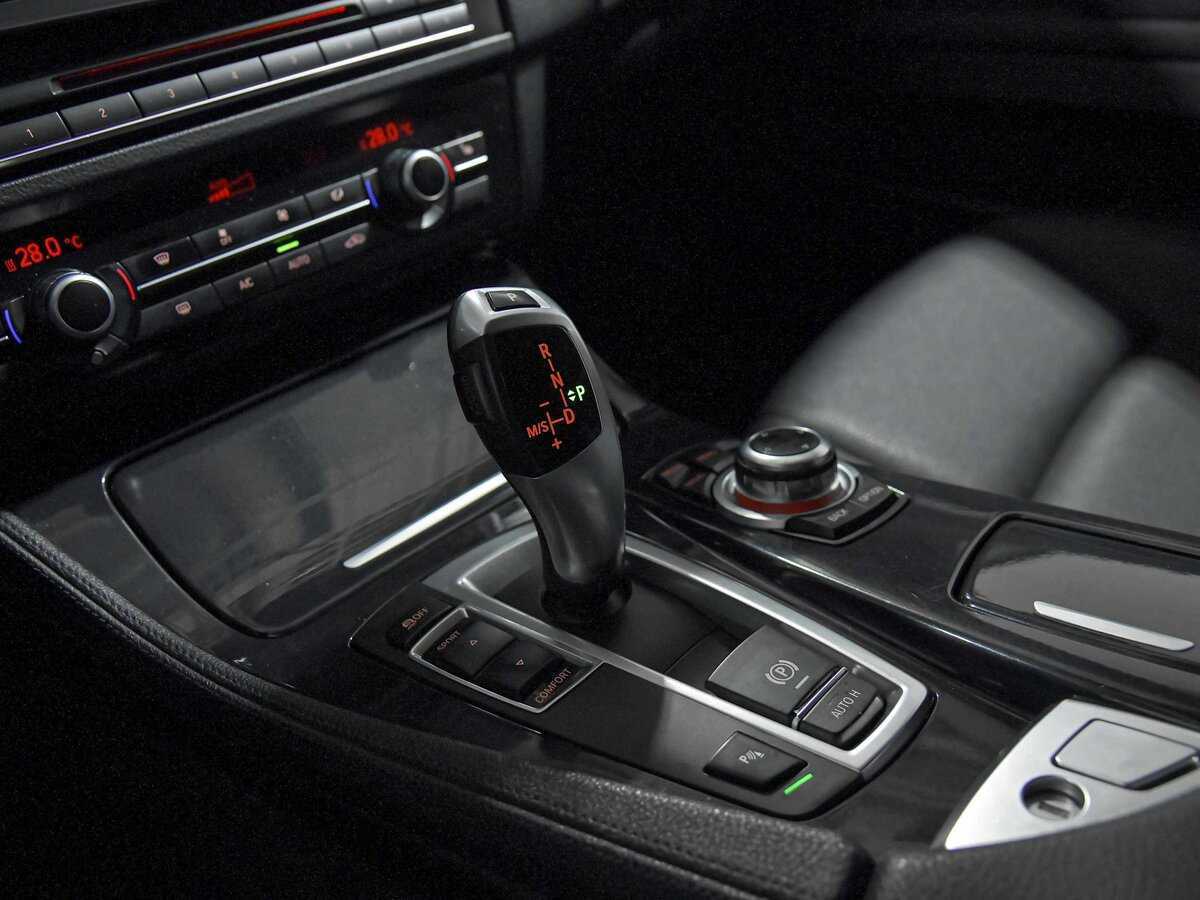 Купить BMW 5 серии 520d, 2013, 205 604 км, фото №12