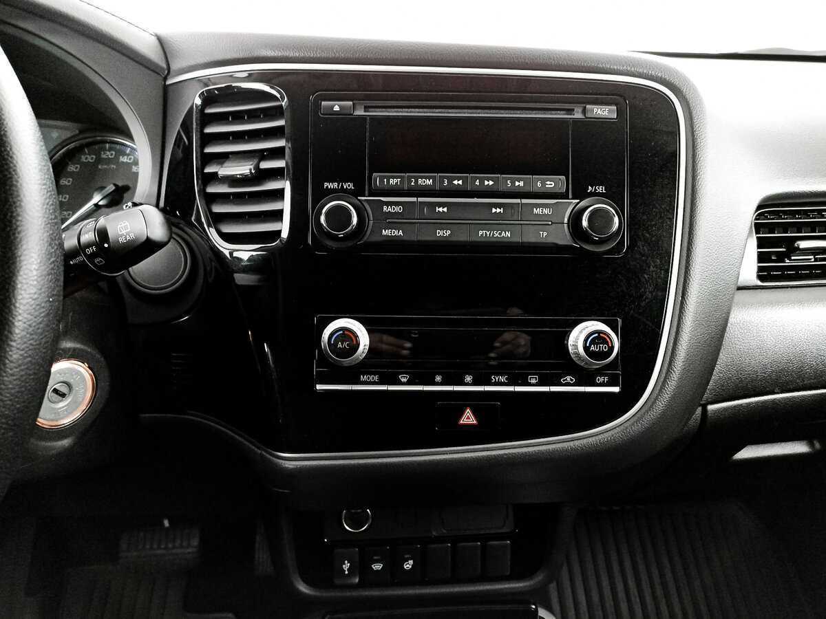 Купить Mitsubishi Outlander, 2021, 41 192 км, фото №12