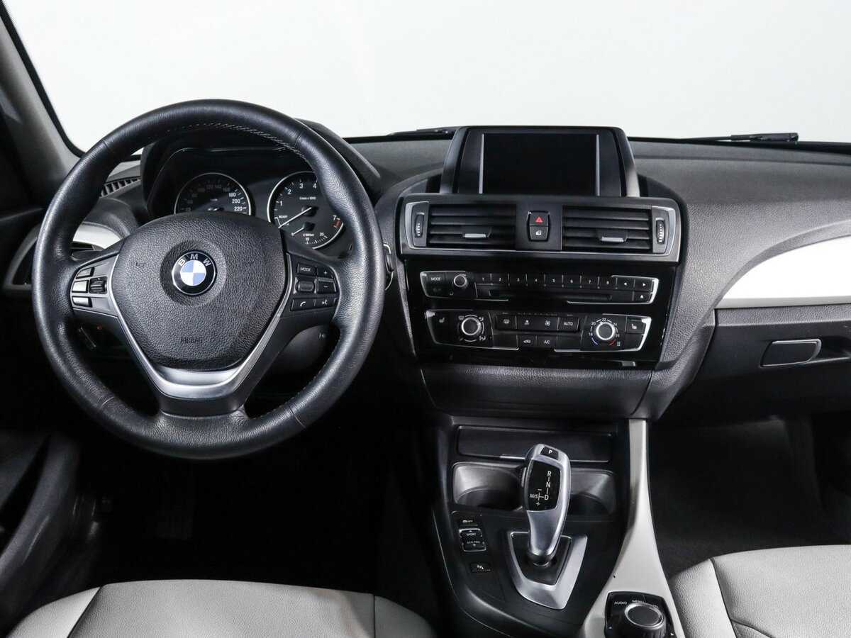 Купить BMW 1 серии 118i, 2017, 110 137 км, фото №7