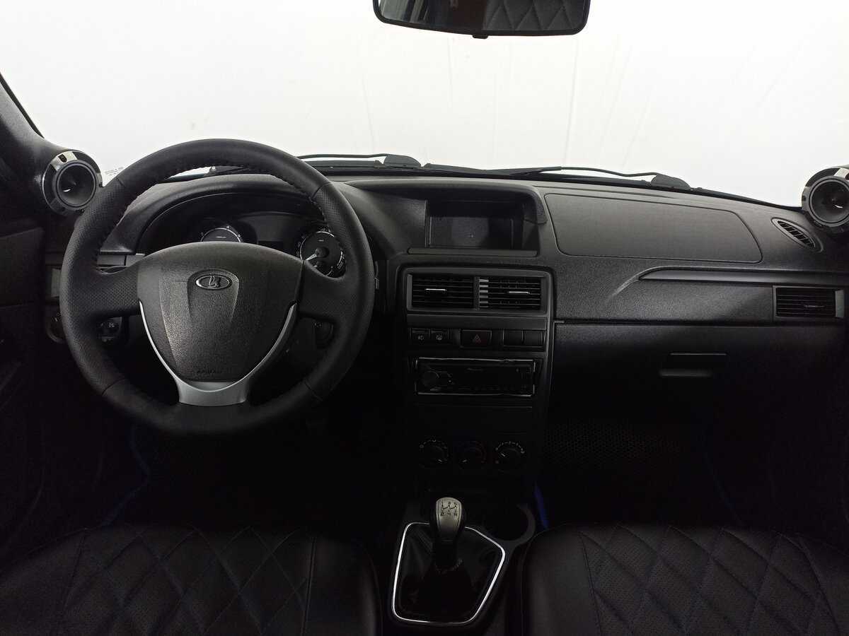 Купить Lada (ВАЗ) Priora, 2018, 73 007 км, фото №14