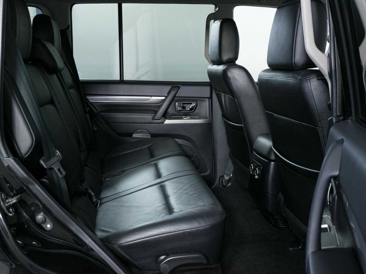 Купить Mitsubishi Pajero, 2012, 118 700 км, фото №10