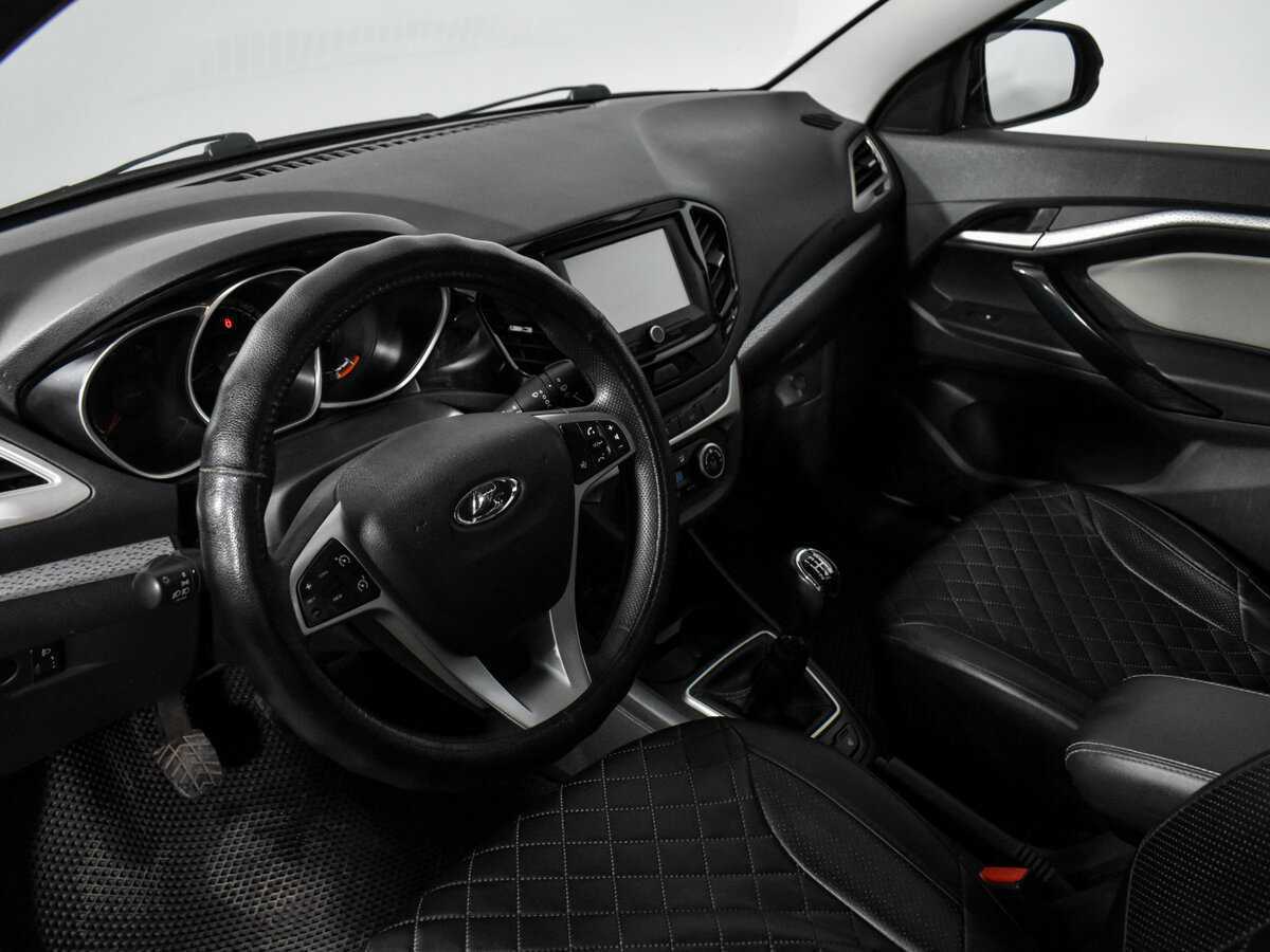 Купить Lada (ВАЗ) Vesta SW Cross, 2019, 92 052 км, фото №9