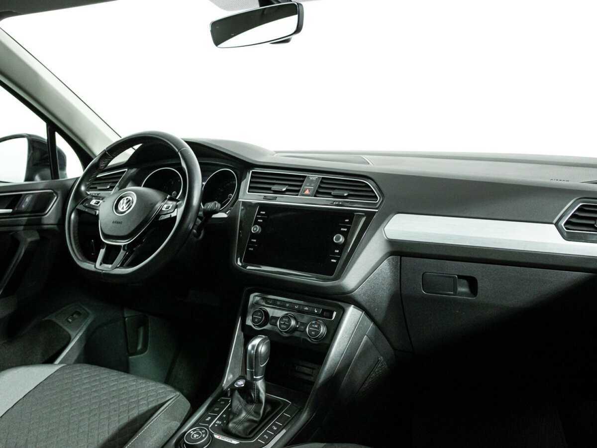 Купить Volkswagen Tiguan, 2017, 148 706 км, фото №9