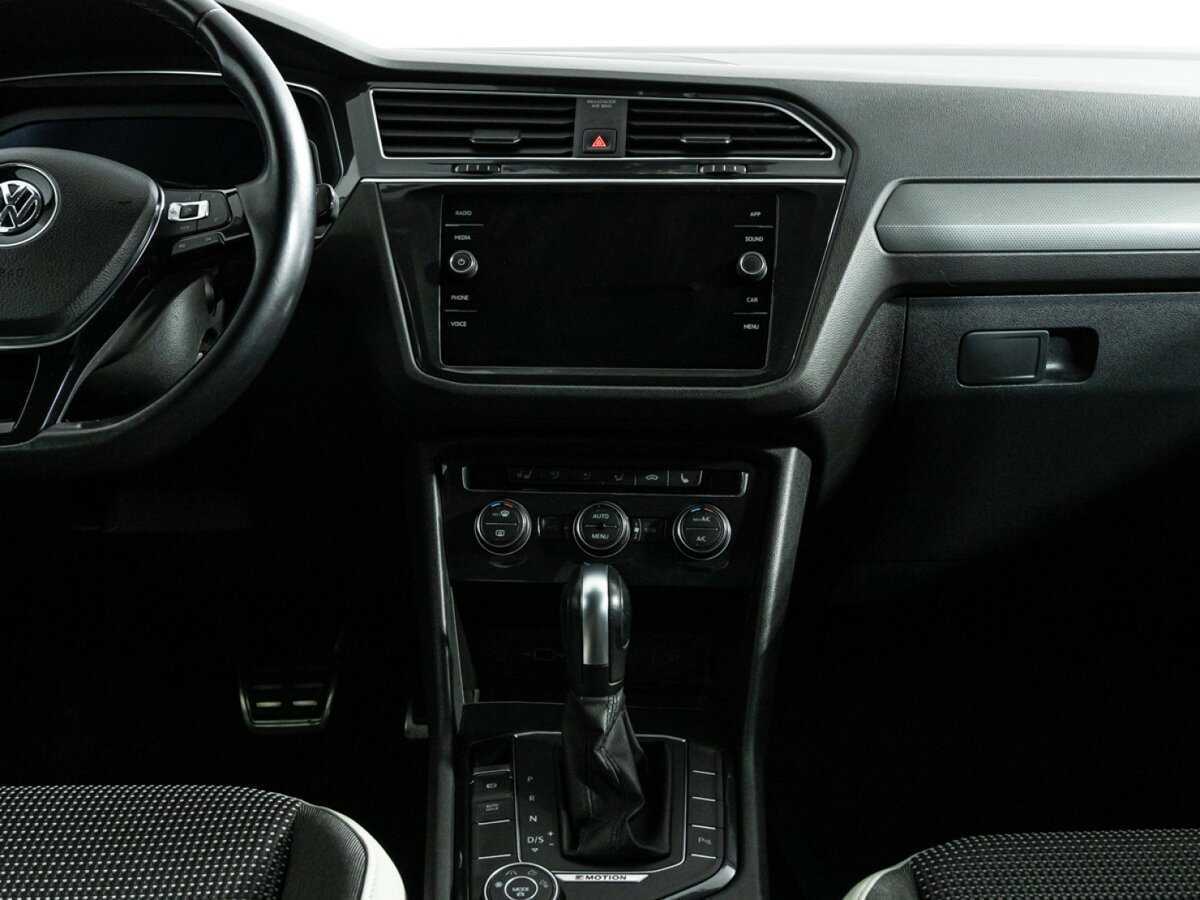 Купить Volkswagen Tiguan, 2019, 129 327 км, фото №14