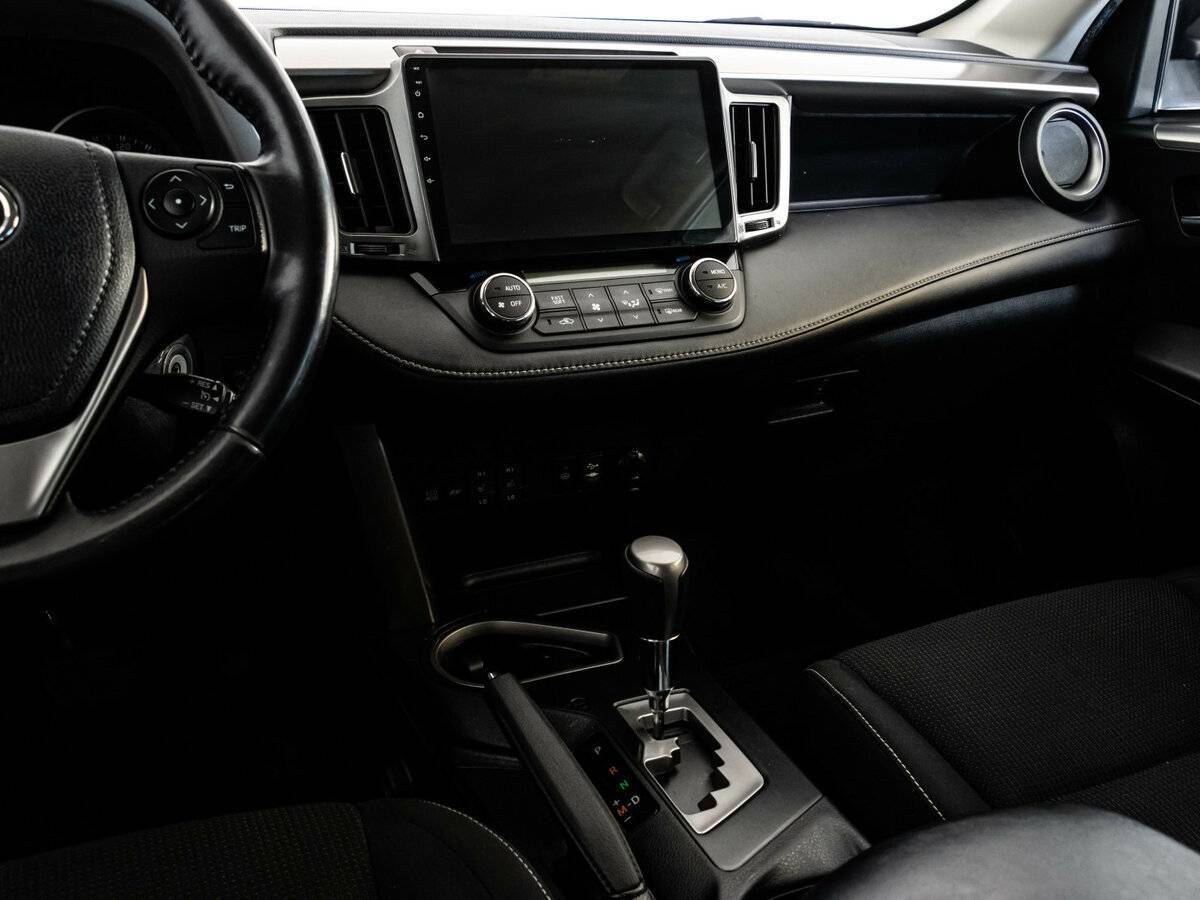Купить Toyota RAV4, 2017, 159 813 км, фото №10