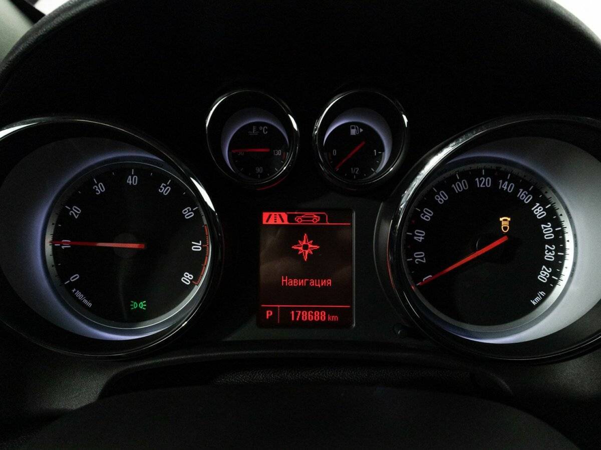 Купить Opel Astra GTC, 2013, 178 683 км, фото №12