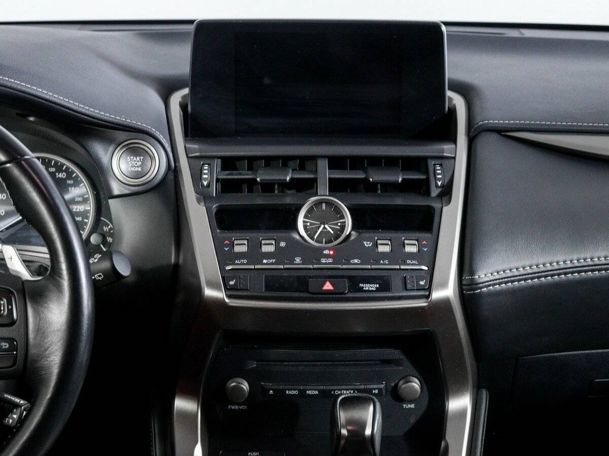 Купить Lexus NX 200, 2018, 41 187 км, фото №10