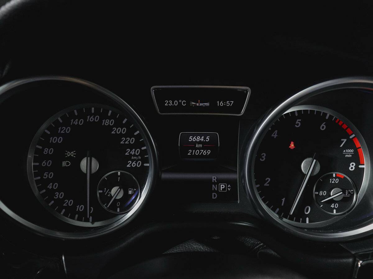 Купить Mercedes-Benz M-Класс 350, 2013, 210 766 км, фото №11