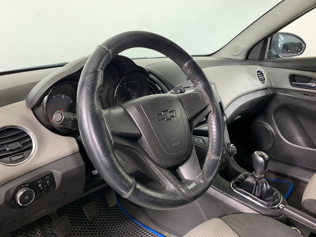 Купить Chevrolet Cruze, 2012, 242 527 км, фото №11