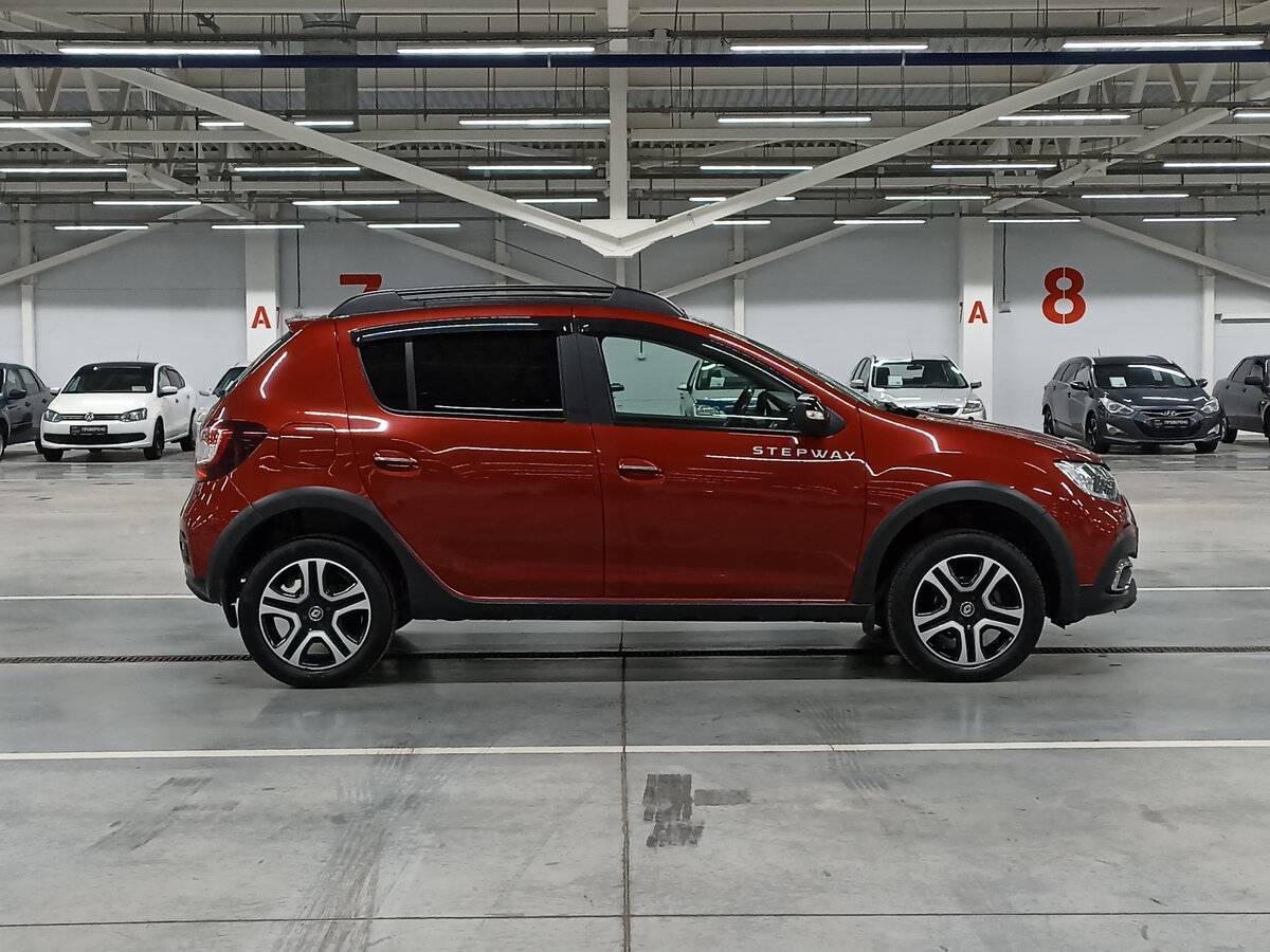 Купить Renault Sandero Stepway, 2018, 84 890 км, фото №4