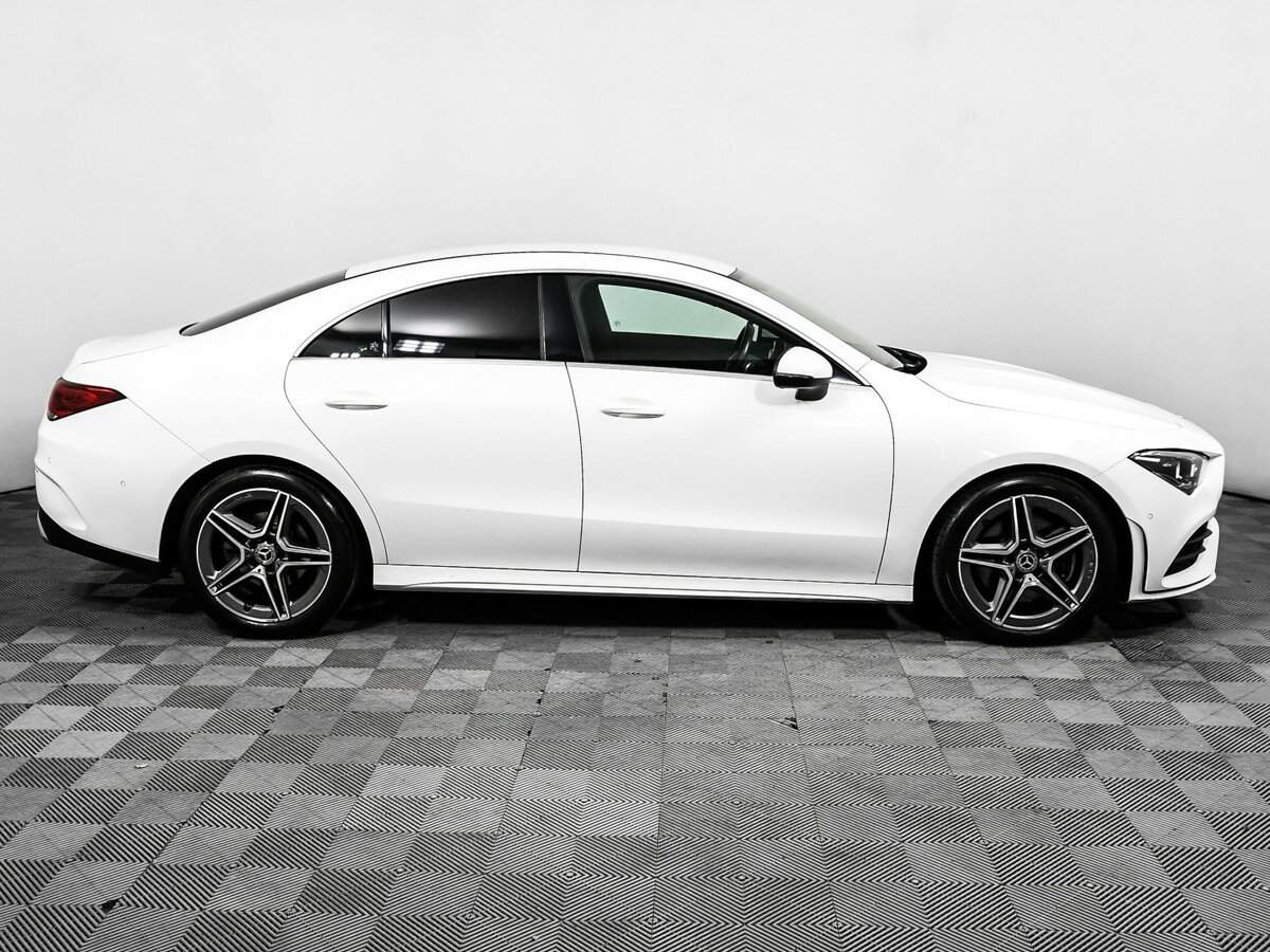 Купить Mercedes-Benz CLA 200, 2019, 66 210 км, фото №4