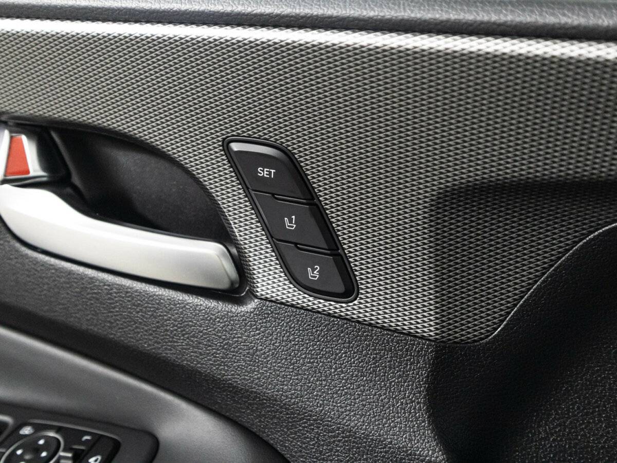 Купить Hyundai Santa Fe, 2019, 130 148 км, фото №17