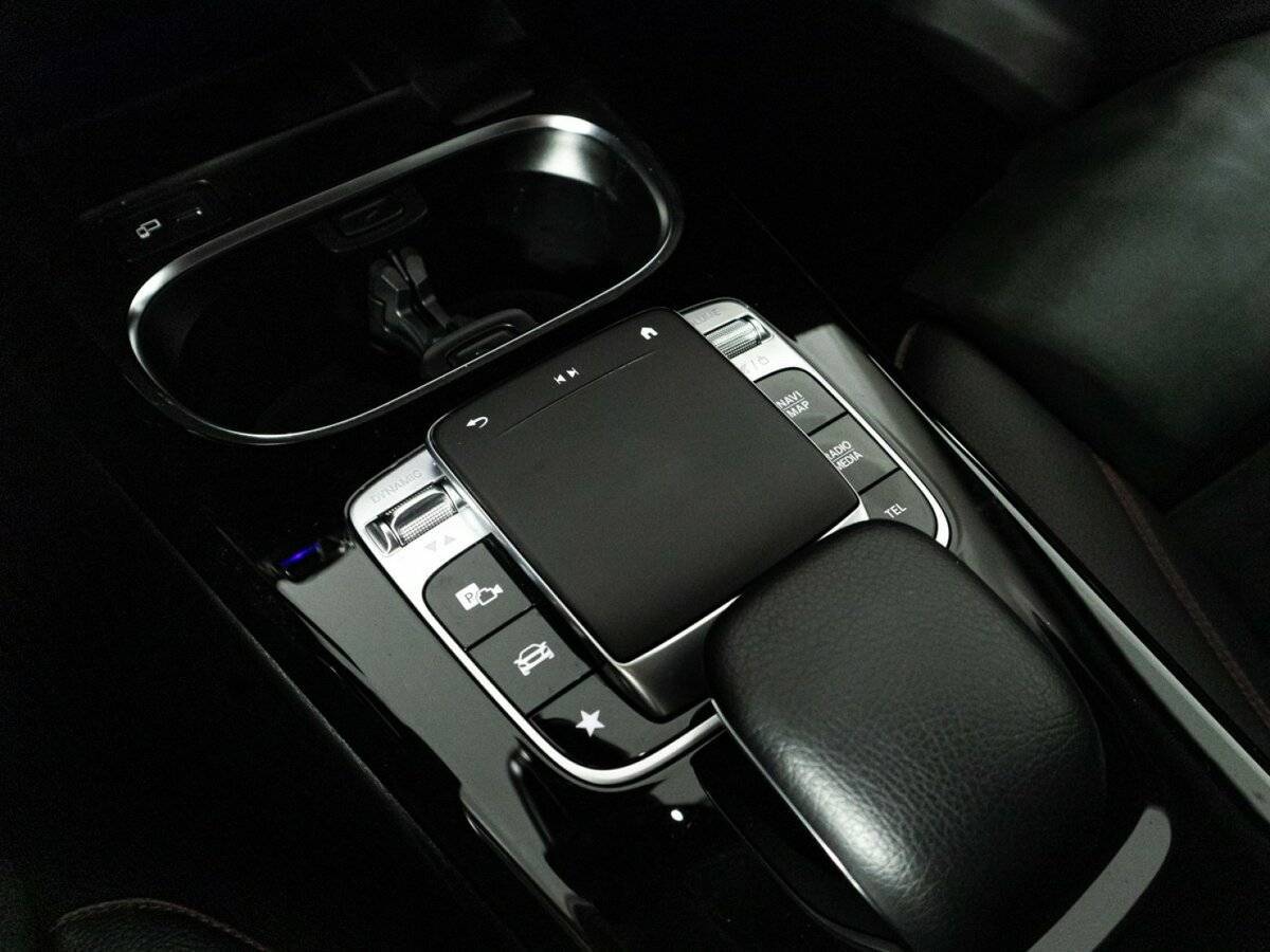 Купить Mercedes-Benz A-Класс 200, 2018, 80 053 км, фото №17