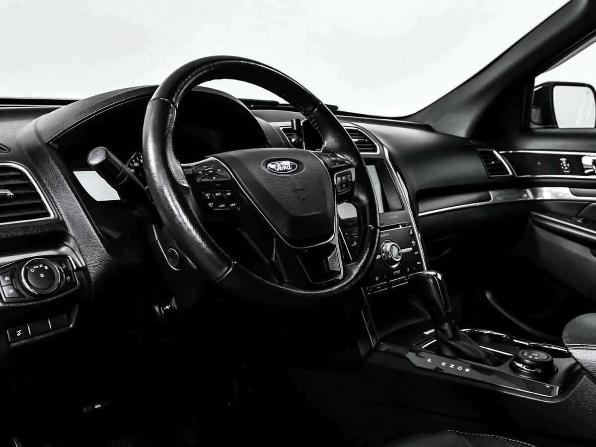 Купить Ford Explorer, 2018, 142 098 км, фото №12