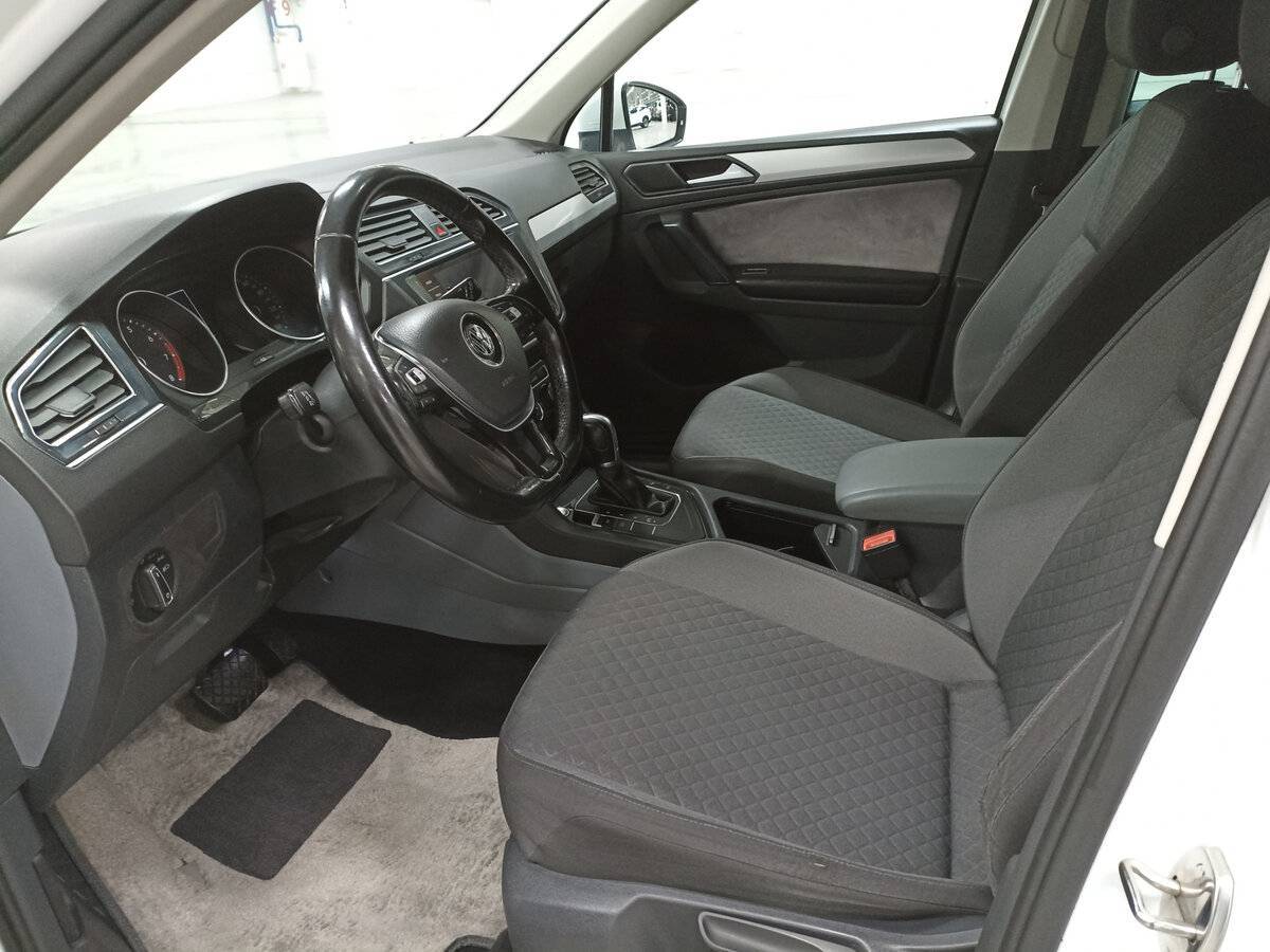 Купить Volkswagen Tiguan, 2017, 150 001 км, фото №16