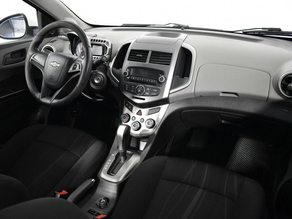 Купить Chevrolet Aveo, 2013, 166 000 км, фото №10