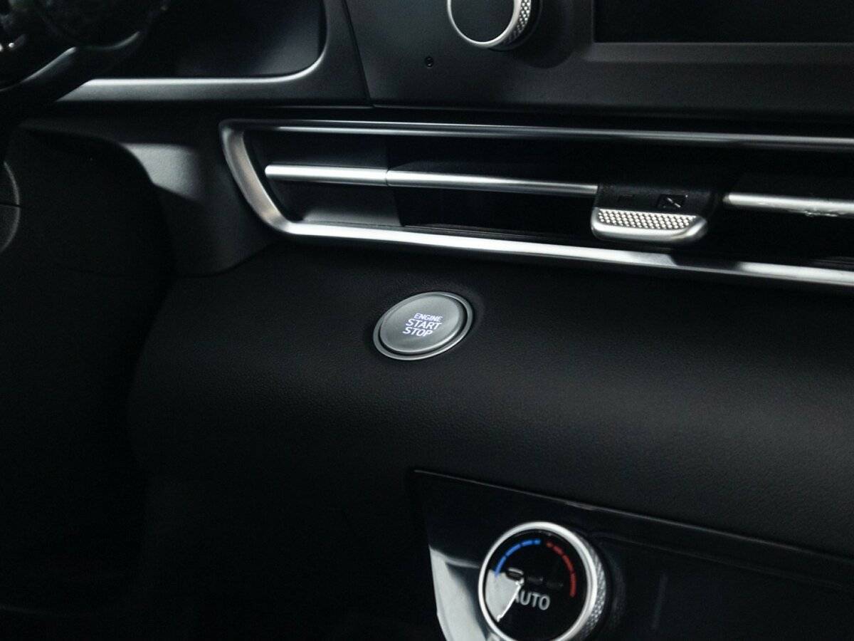 Купить Hyundai Elantra, 2021, 48 306 км, фото №17