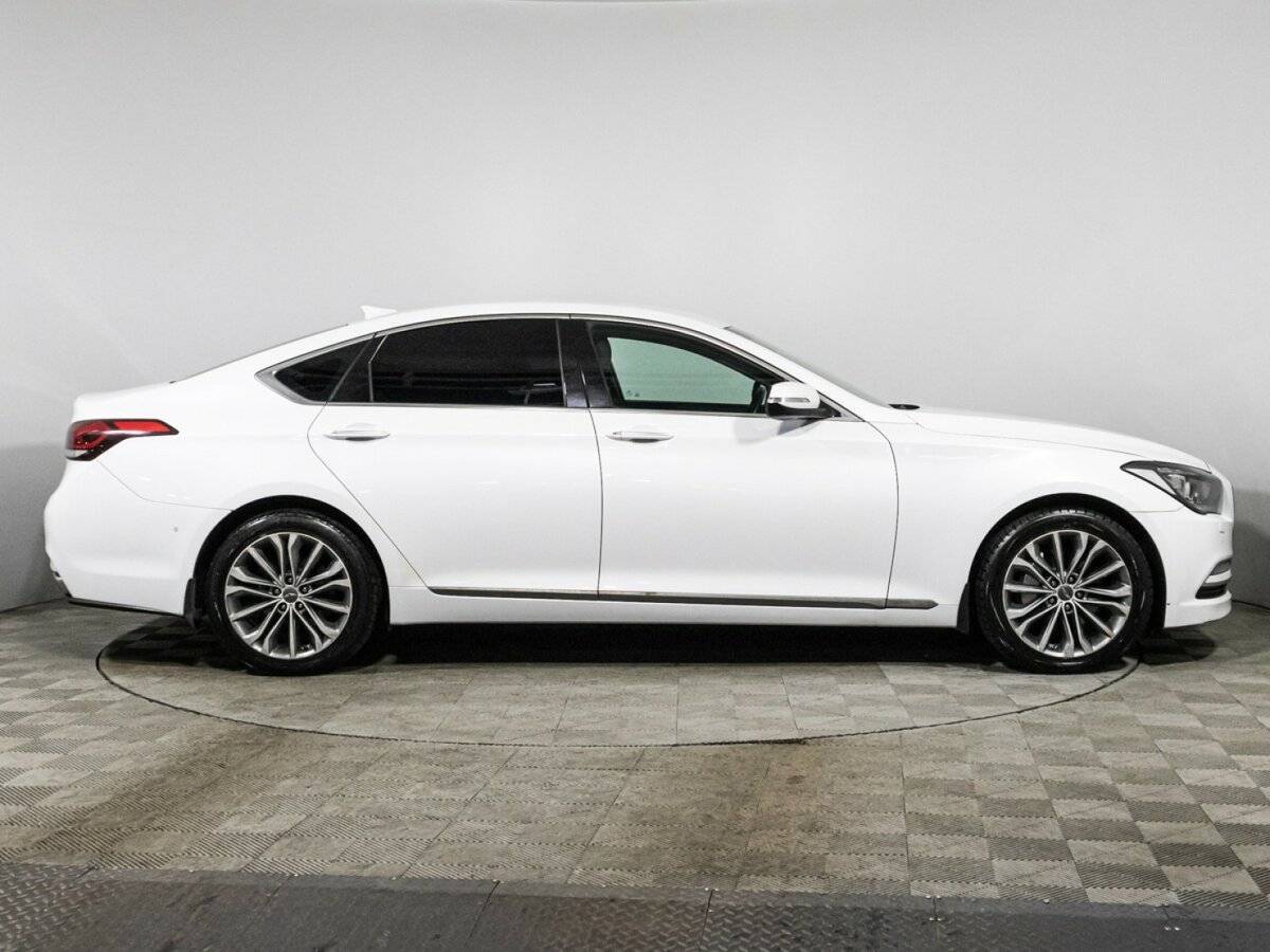 Купить Hyundai Genesis, 2015, 226 614 км, фото №4