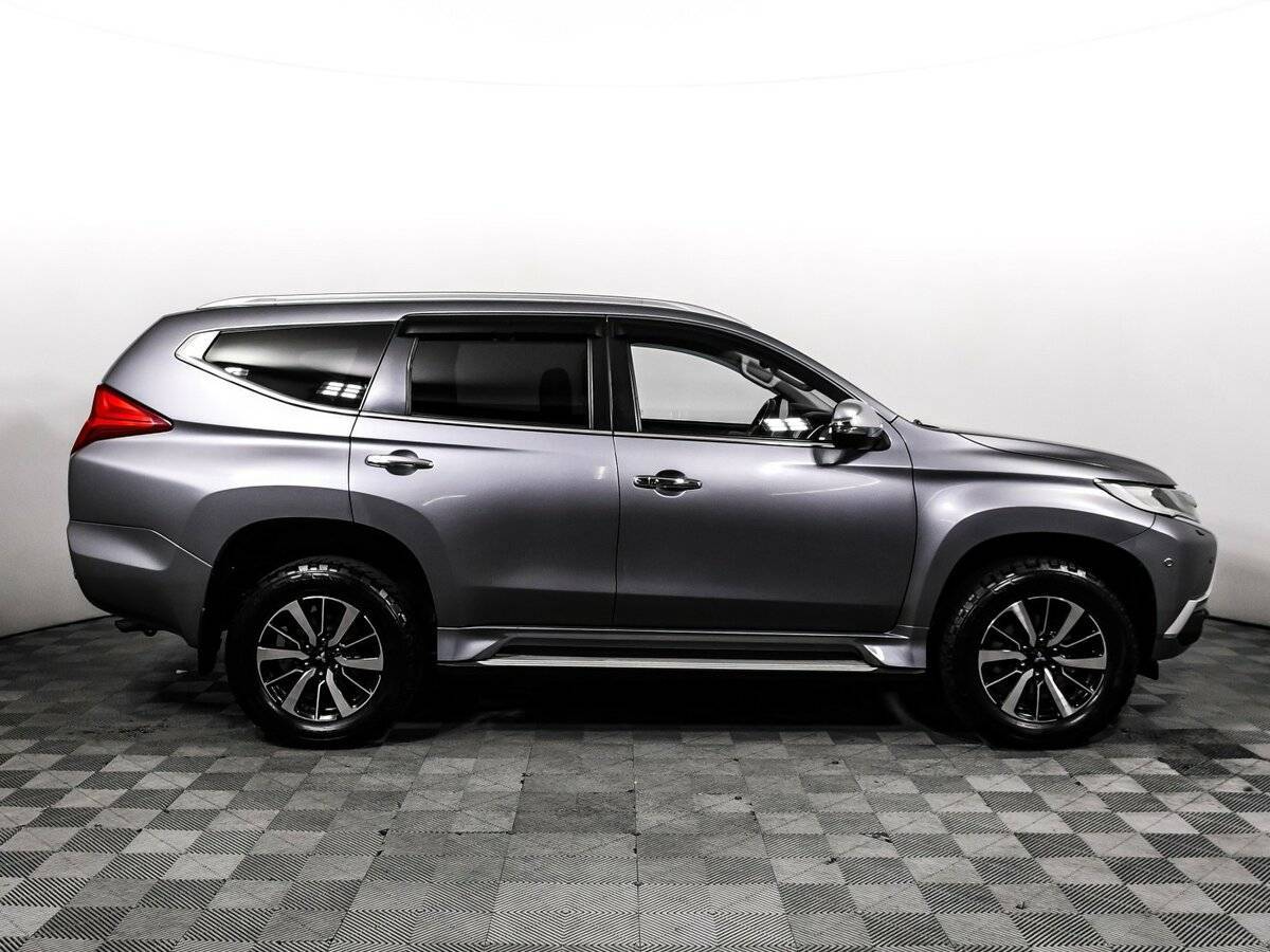 Купить Mitsubishi Pajero Sport, 2017, 130 600 км, фото №4