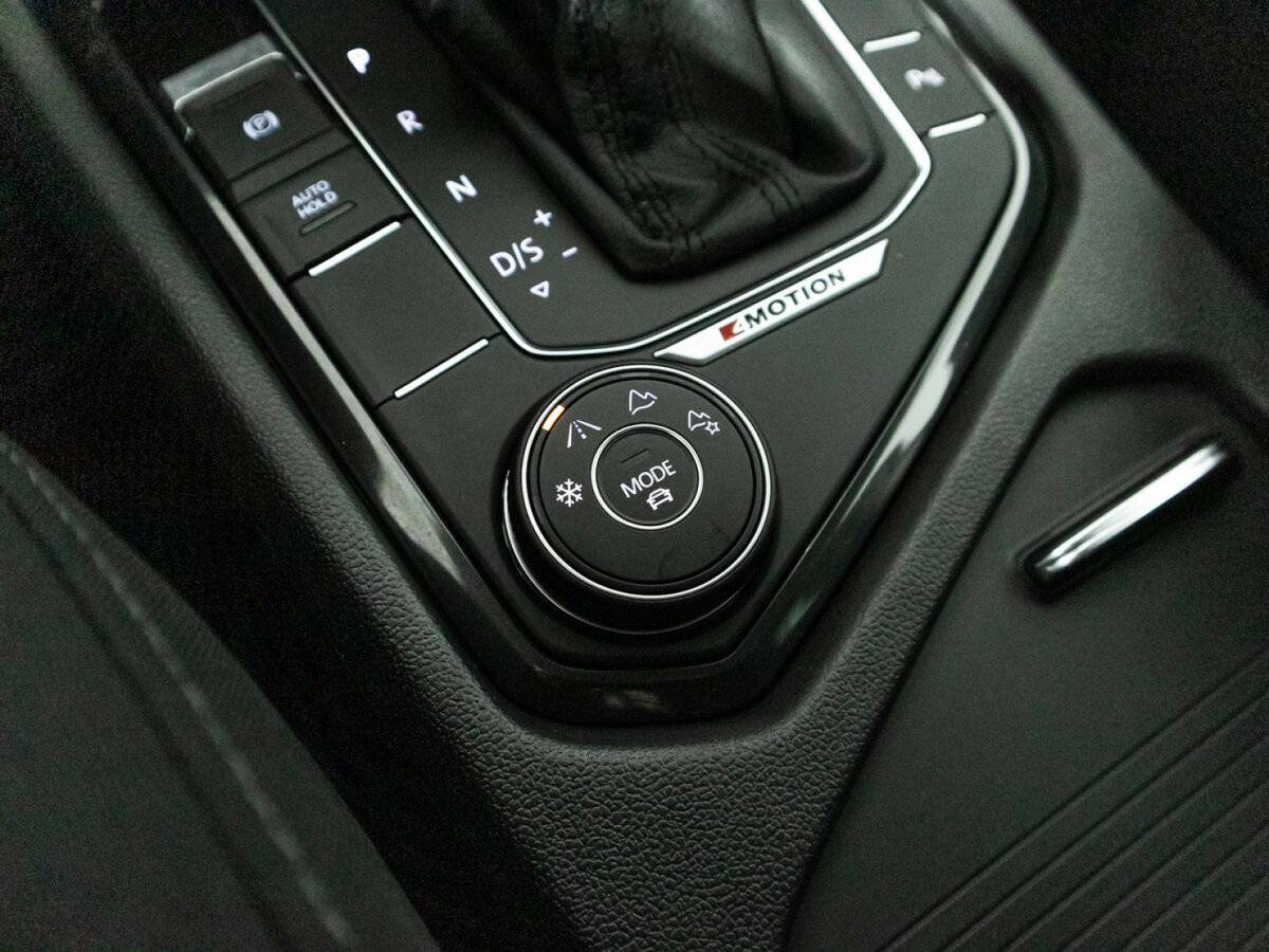Купить Volkswagen Tiguan, 2018, 91 568 км, фото №19